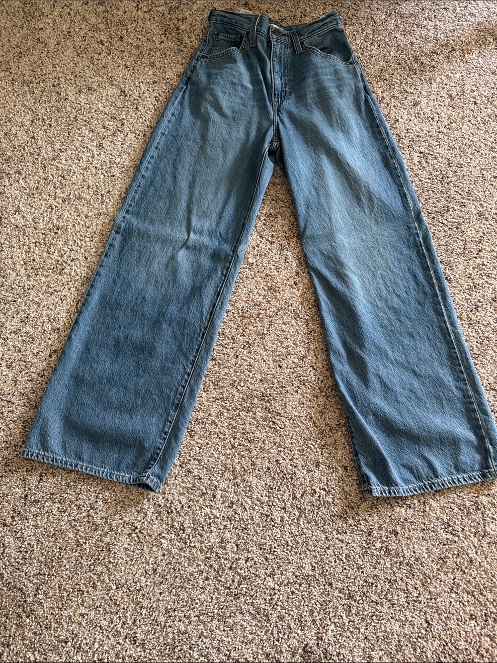Women’s Wide-Leg Blue Denim Jeans
